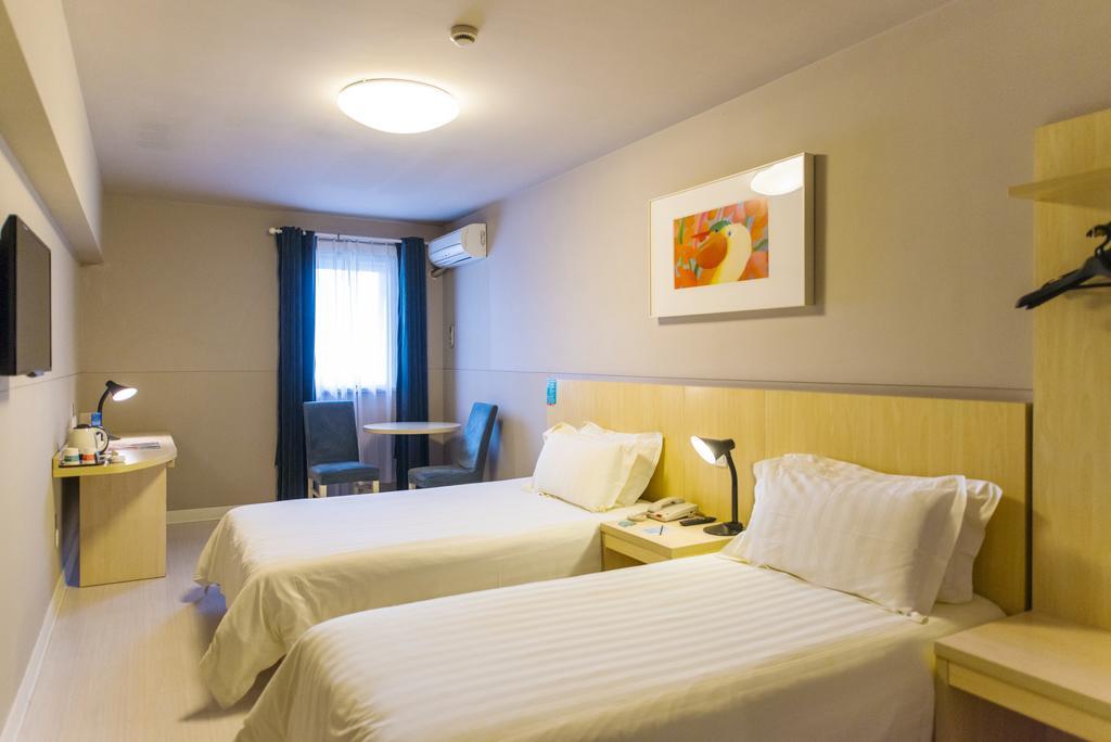 Jinjiang Inn Select Wuhan Chu Hehan Street Shuiguohu Exterior photo
